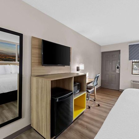 Days Inn By Wyndham Brownsville Dış mekan fotoğraf