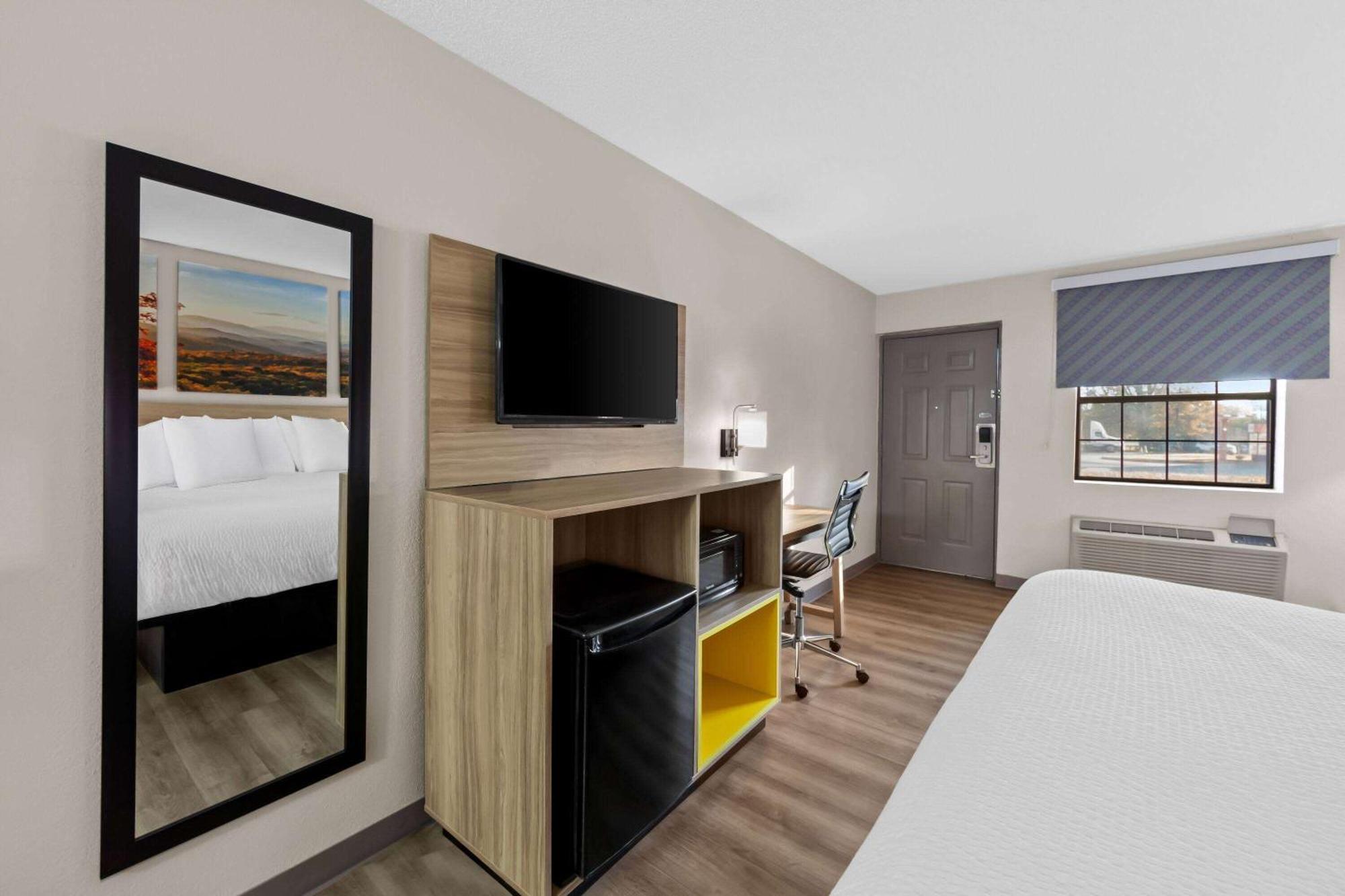 Days Inn By Wyndham Brownsville Dış mekan fotoğraf