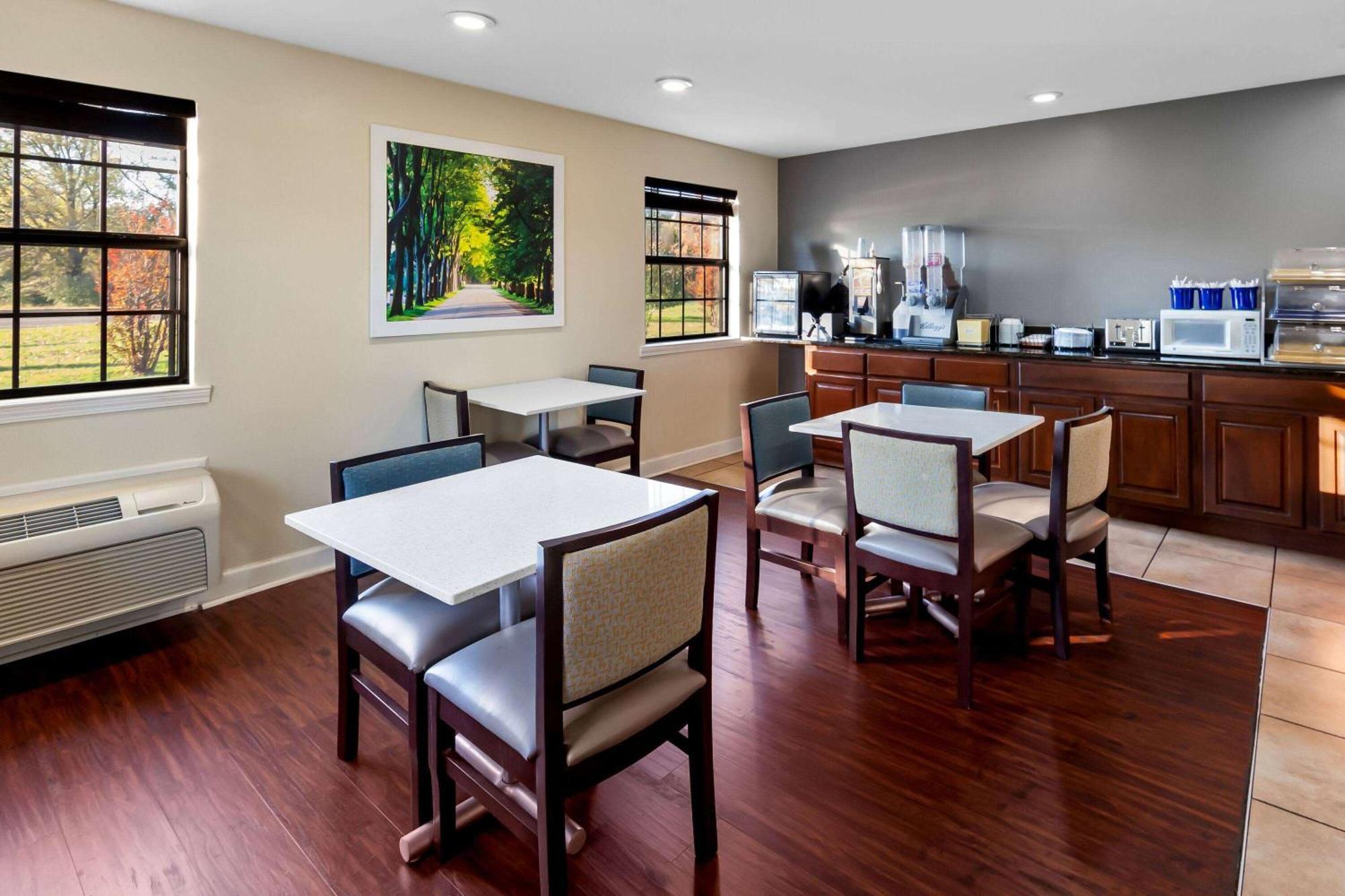 Days Inn By Wyndham Brownsville Dış mekan fotoğraf